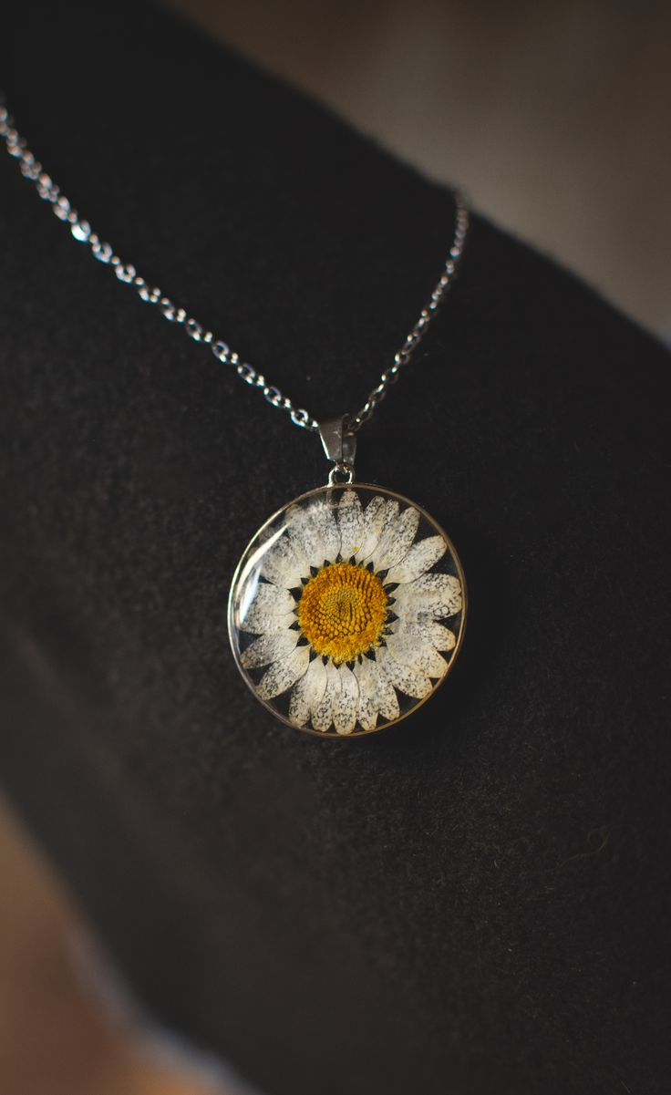 Handmade Resin Pendant Necklace - Custom Jewelry Pakistan