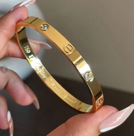 Love Car-Tire Armlet