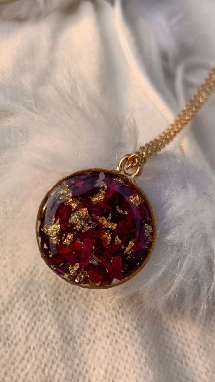 Handmade Resin Pendant Necklace - Custom Jewelry Pakistan