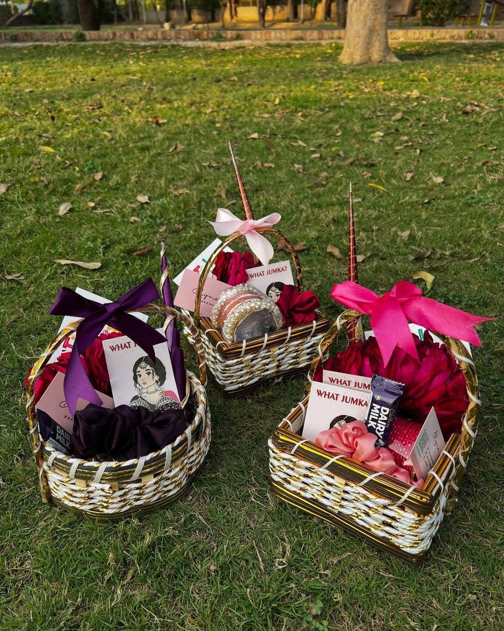 Customize Eid Mubarak Basket in Just 1500