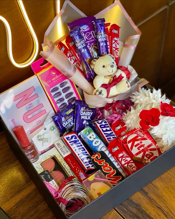 Luxury Eid Gift Basket Set