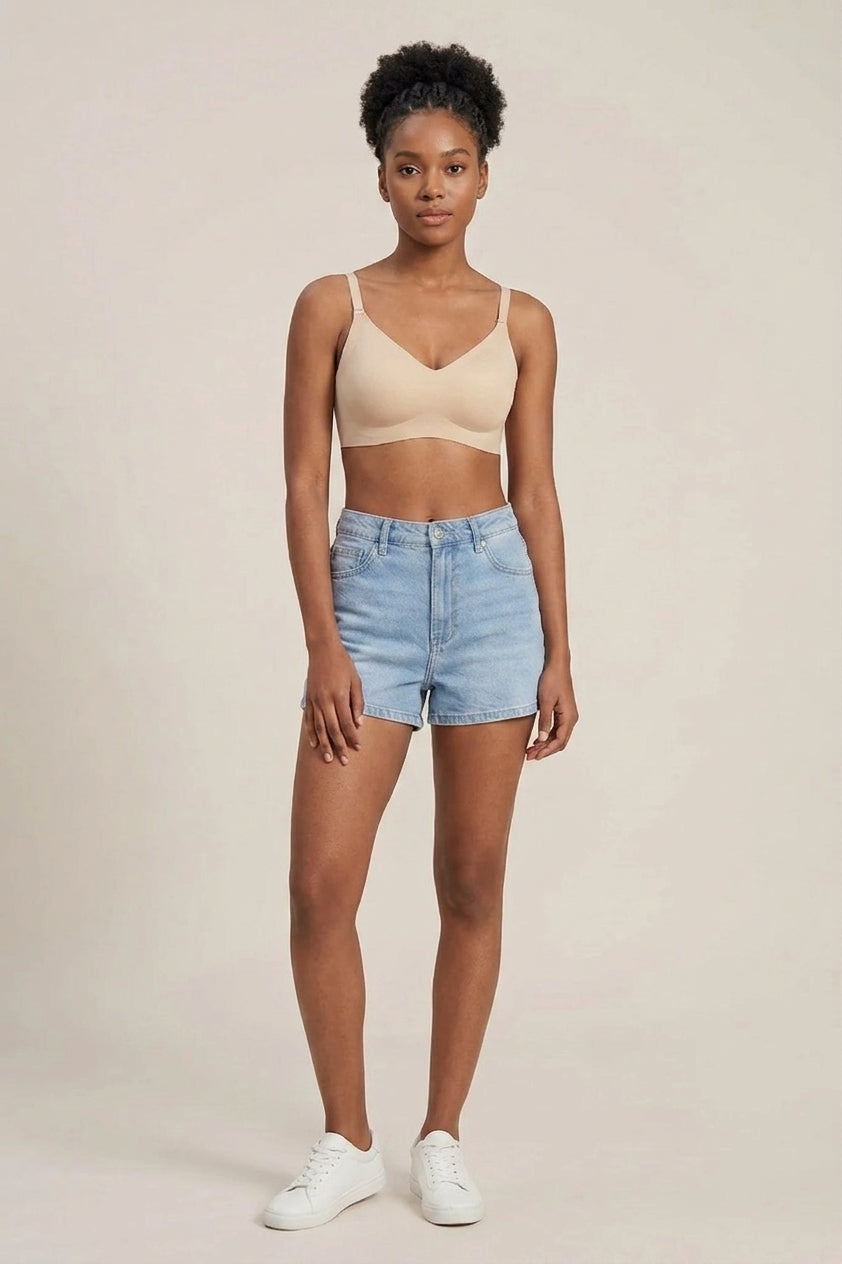 Seamless Bonded Bra – Wire-Free Comfort Bra worn with denim shorts