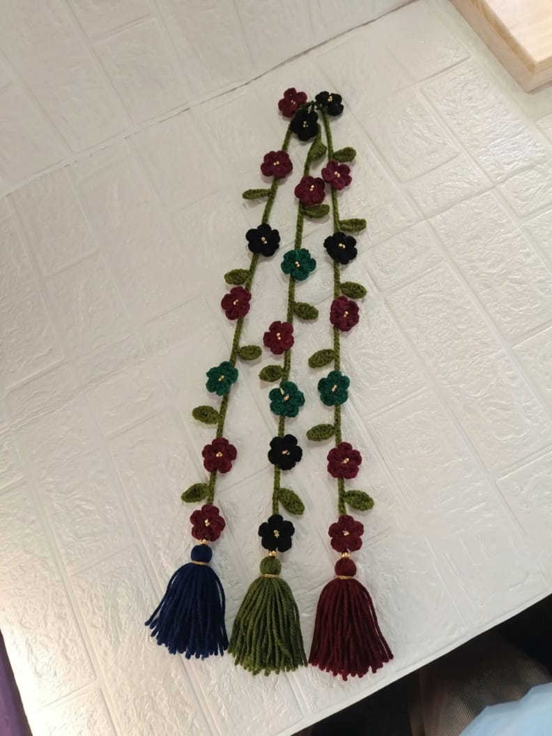 Handcrafted Crochet Flower Hair Paranda