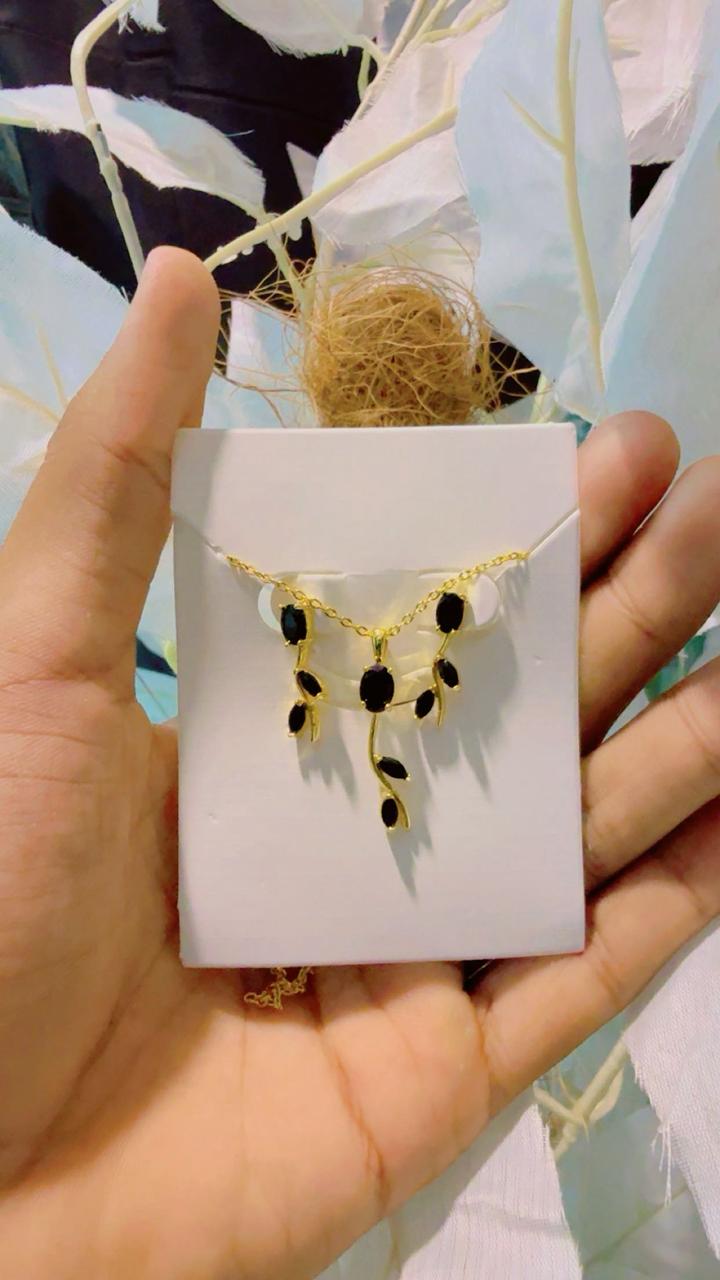 Vine Crystal Necklace Set