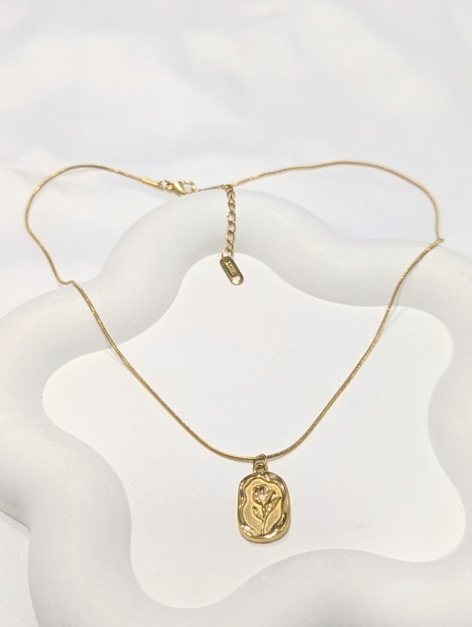 Gold Tulip Flower Pendant Necklace