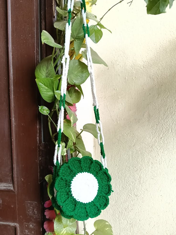 14 August Crochet Flower Crossbody Bag Green White