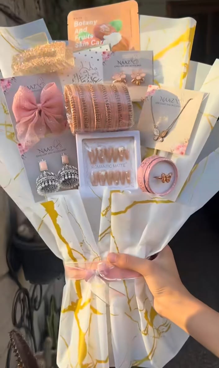 Trendy Girls Accessories Gift Basket