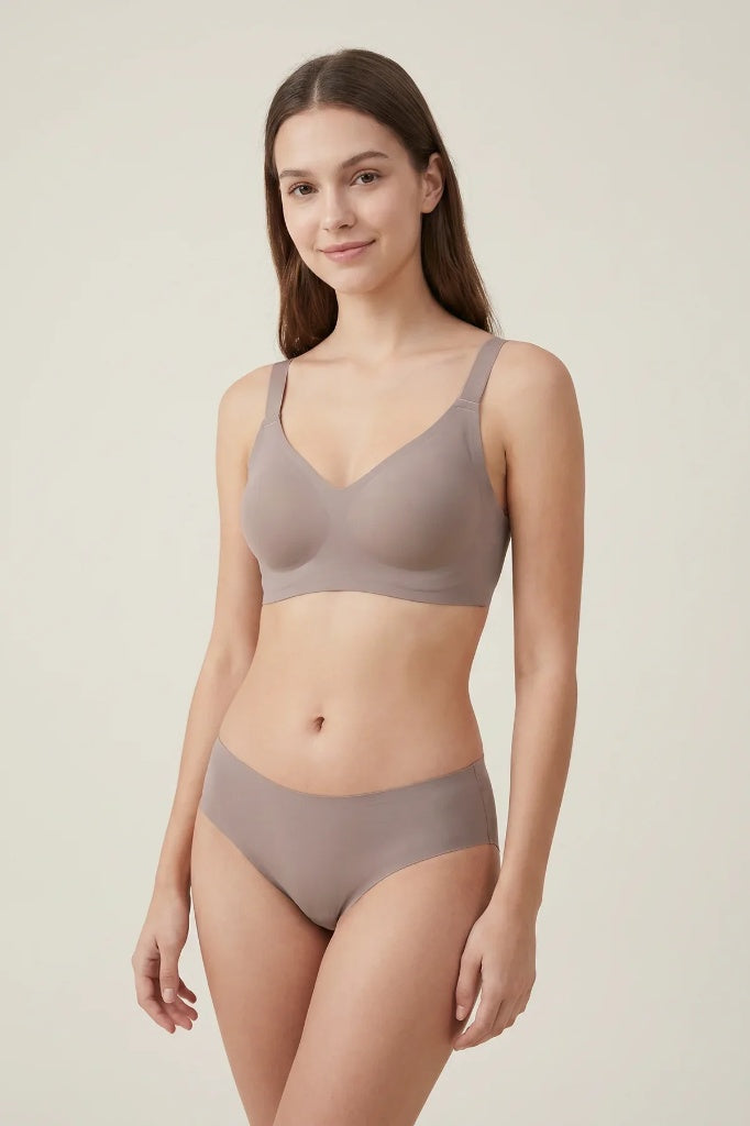 Seamless Bonded Bra Coffee – Front view